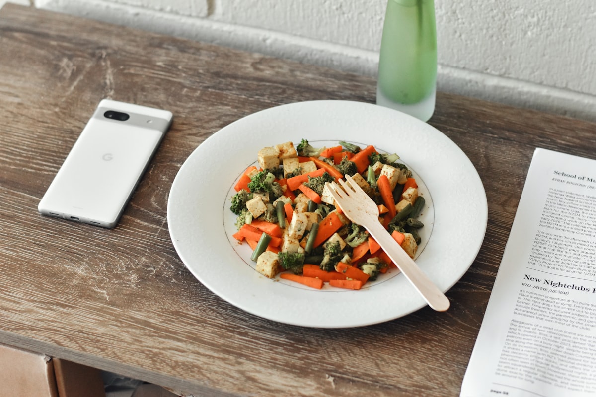 Nutritionist consulting on calorie control